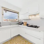 Apartamento -300m Palais- Seaview-a/c-wifi-spacieux *
