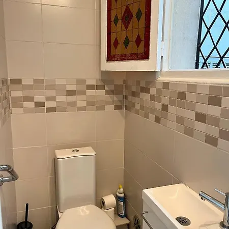 -300m Palais- Seaview-a/c-wifi-spacieux