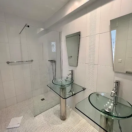 -300m Palais- Seaview-a/c-wifi-spacieux * Cannes
