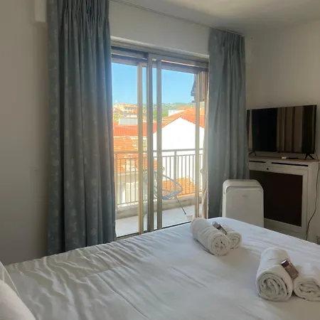 Apartment -300m Palais- Seaview-a/c-wifi-spacieux *