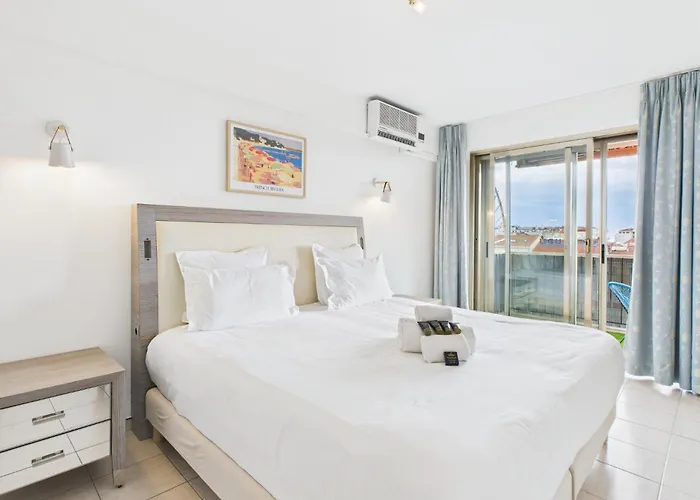 -300m Palais- Seaview-a/c-wifi-spacieux *